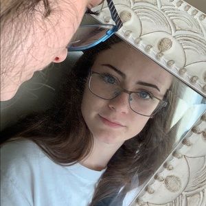 Meet your Posher, Shelby